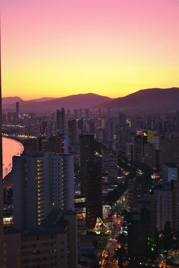 Apartamento Con Buena Ubicacion Benidorm Bagian luar foto